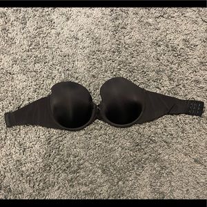 Victoria Secret Strapless Bra 32DDD